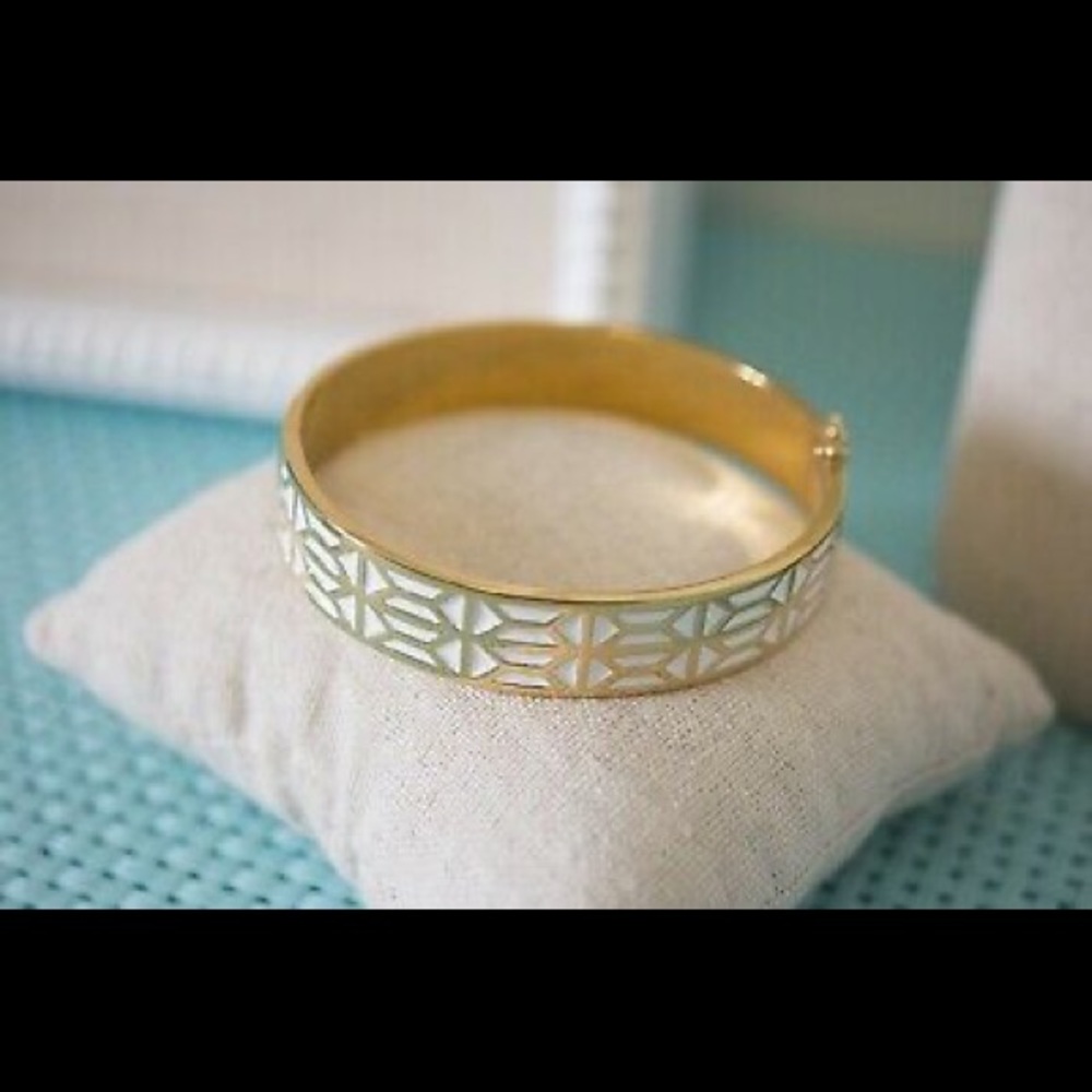 Stella and Dot Breezeblock Enamel Bangle